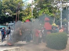 Pungutan seragam sekolah di Cirebon