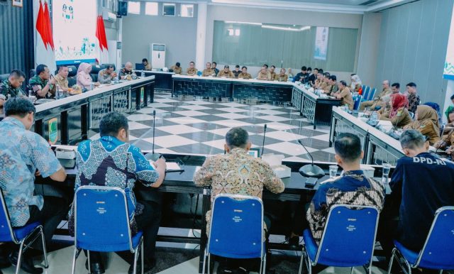 Bupati aep dan dpd ri karawang