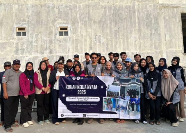 Kkn ubp karawang dan kades pasirjengkol