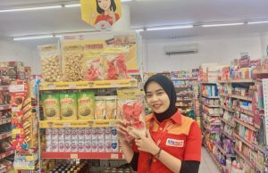 UMKM Tumbuh Bersama, Alfamart Dorong Ribuan Usaha Lokal Karawang Naik Kelas Umkm karawang dan alfamart