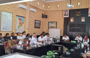 Kades wadas mbg di karawang