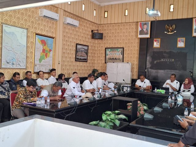 Kades wadas mbg di karawang