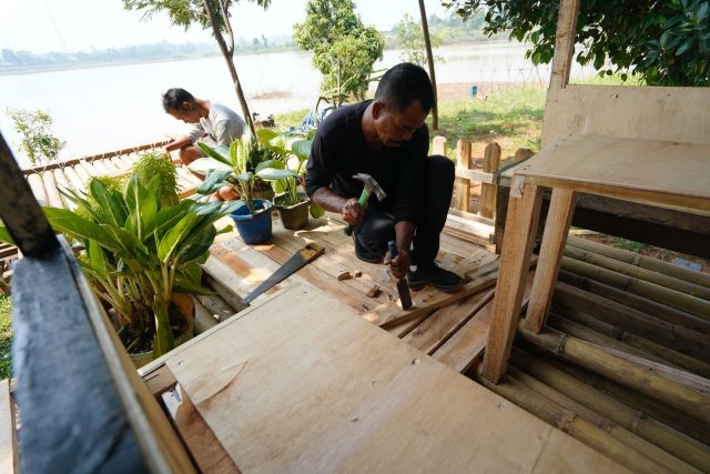 Pupuk kujang cikampek di situ kamojing