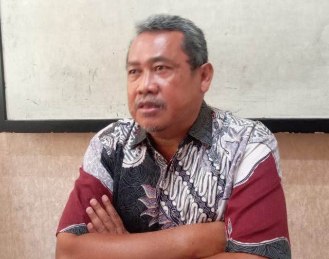 Petugas kebersihan karawang