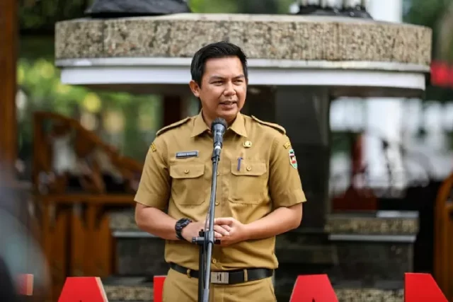 4226341929 DPRD purwakarta