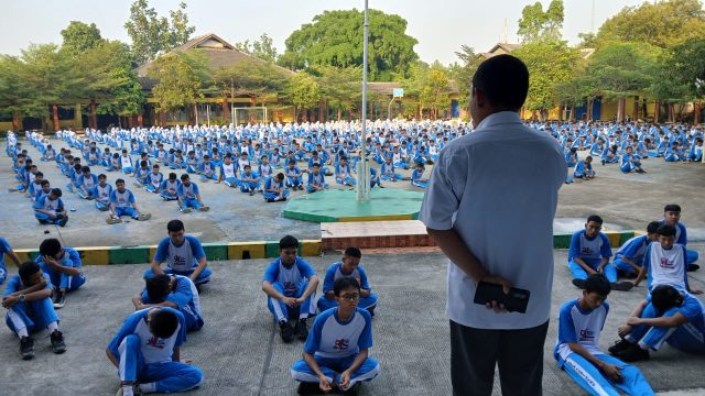 Smkn 1 karawang demo