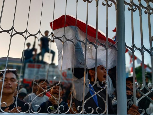 Demonstrasi di karawang aman terkendali