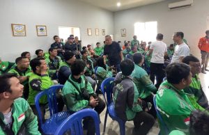 Baksos ojol dan nasdem karawang