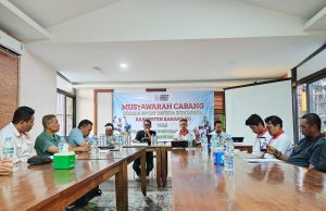 Asep agustian ketua issi karawang