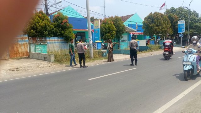 Odgj bawa golok di rengasdengklok
