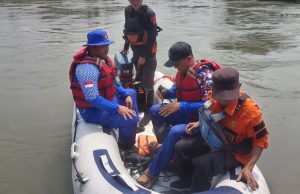 Pemuda loncat di karawang ditemukan di cikarang