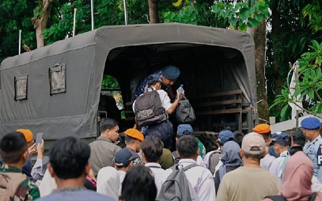 Pelajar nakal karawang dikirim ke barak