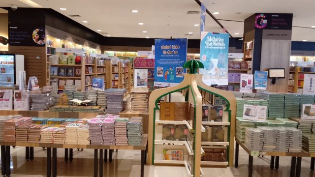 Mushaf alquran gramedia karawang
