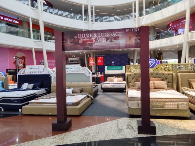 Metro department store di resinda karawang