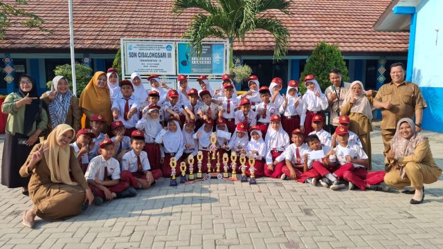 Sdn cibalongsari 3 klari juara pesta siaga
