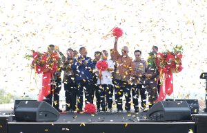 Perkuat Konektivitas Tol Karawang Barat, Bupati Aep Resmikan Jembatan Parkland Jembatan parkland karawang barat