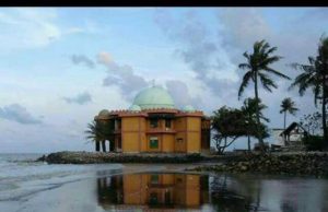 Masjid abrasi di karawang