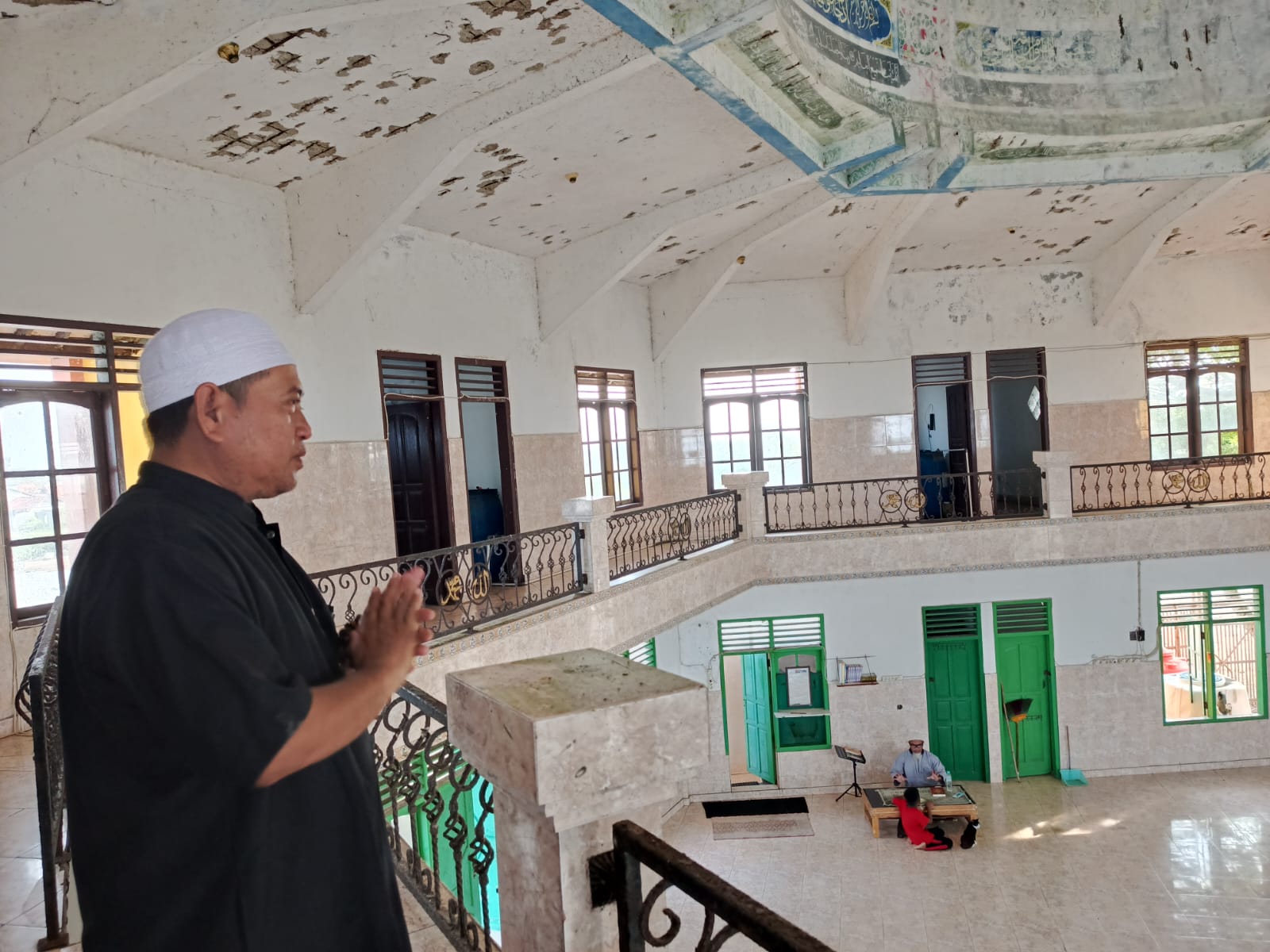 Masjid abrasi di karawang