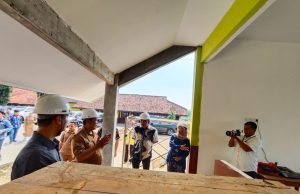 Revitalisasi sekolah di karawang