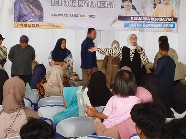 Cellica edukasi keluarga berencana di karawang