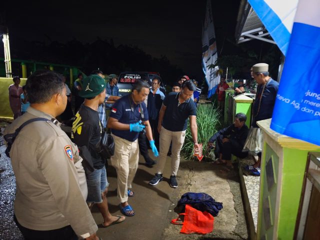 Mayat bayi dilakban di karawang