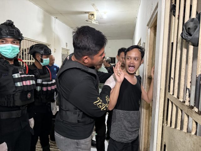 Sidak malam di lapas karawang