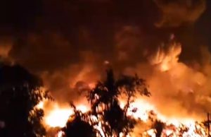 Pabrik Limbah B3 di Karawang Terbakar Hebat, Warga Panik-Petugas Terluka Pabrik limbah b3 karawang terbakar hebat