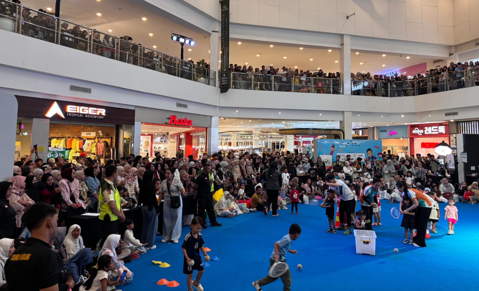 Cipung dan nagita di mal kcp