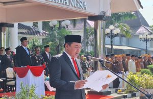 Hari pahlawan ketua dprd karawang