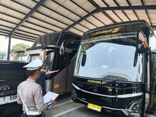 Dishub dan polres karawang