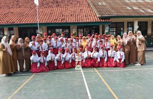 Kejuaraan di sdn palumbonsari IV Karawang