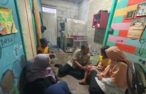 Ketua dprd karawang dan mbg siti