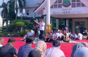 Bupati karawang donasi asn ke aceh