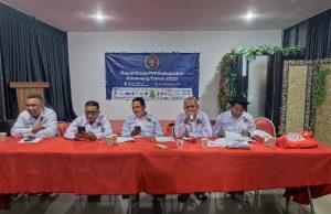 Pwi karawang raker di kuningan