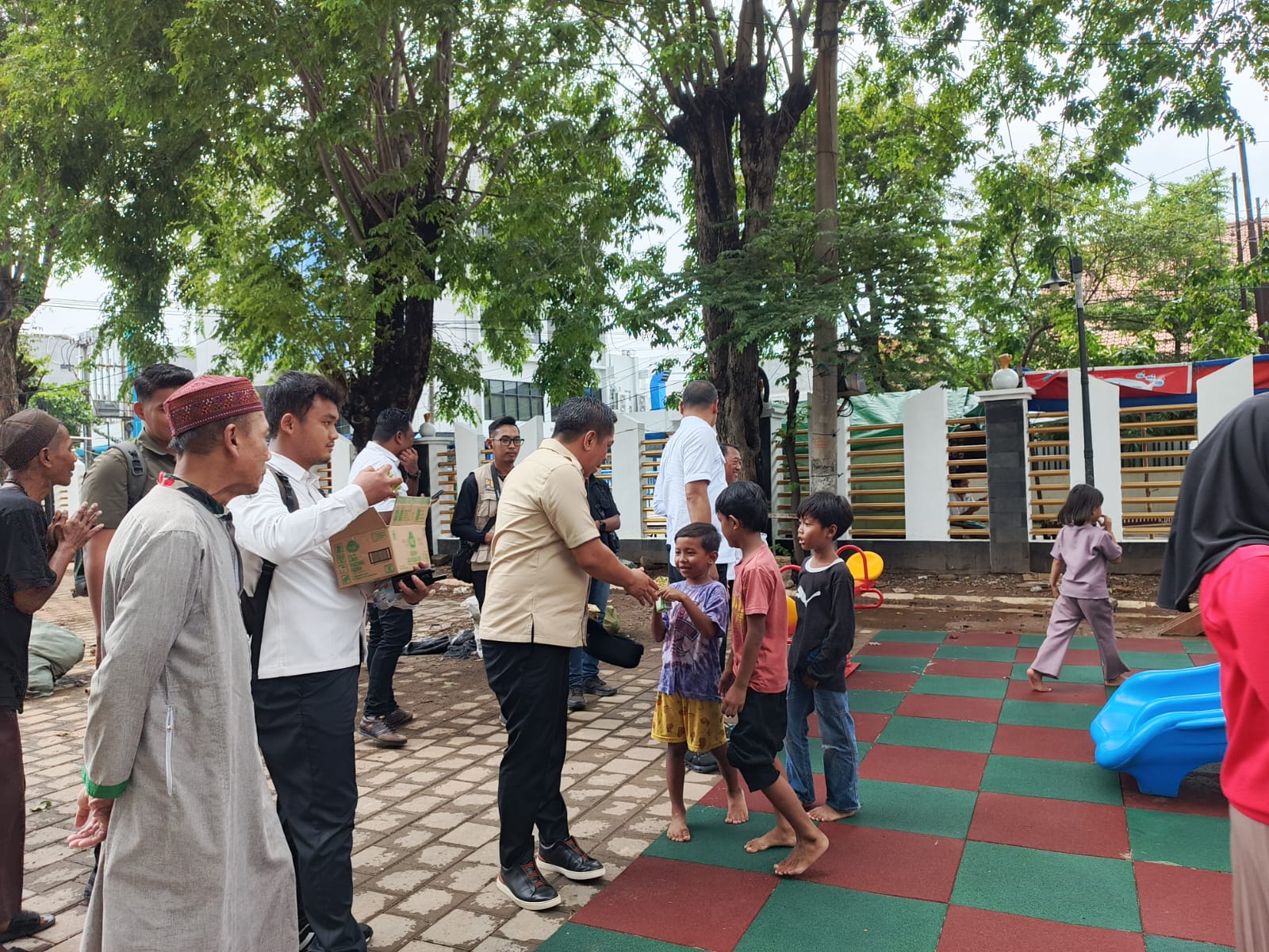 Bupati aep dan gor karawang