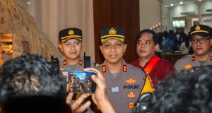 Pesta kembang api tahun baru di karawang