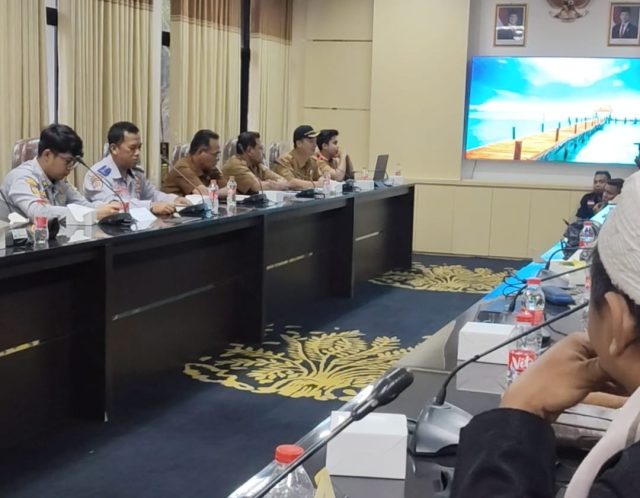 Cacat theatre night mart karawang