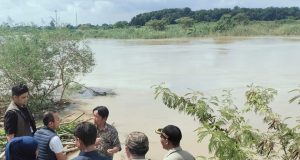 Banjir dan waka dprd karawang
