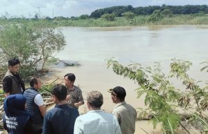 Banjir dan waka dprd karawang