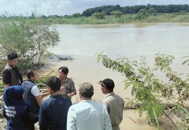 IMG-20260131-WA0037 Banjir dan waka dprd karawang