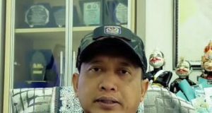 Apdesi karawang dan polri di bawah presiden