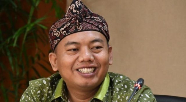 Pkb karawang dan pilkada dipilih dprd