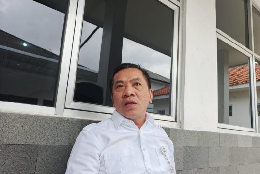 Gerakan bersih-bersih bupati karawang