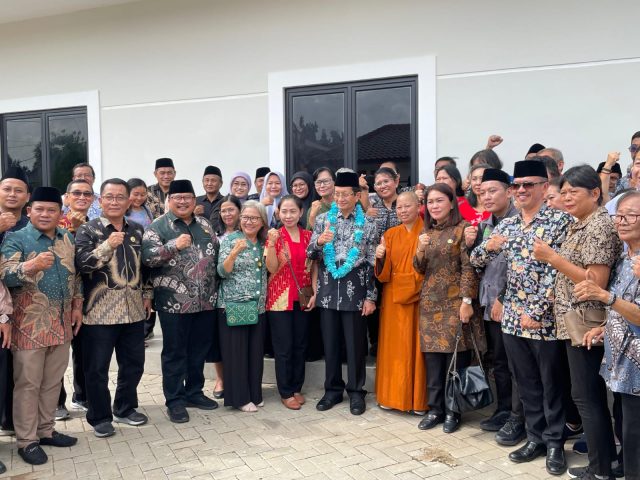 Kemenag karawang dan menag ri