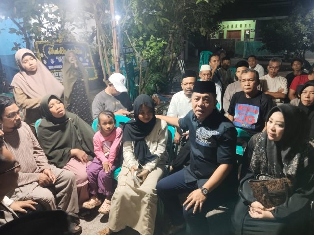 Bupati karawang dan kecelakaan kontainer