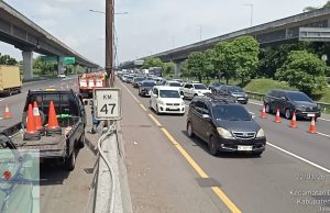 Contraflow tol japek