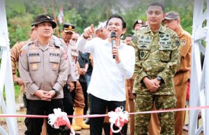 Bupati Purwakarta Resmikan Jembatan Sungai Cikao dalam Program 200 Jembatan Garuda Jembatan Sungai Cikao