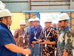 Siswa di gudang bulog karawang