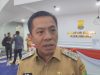 Bupati karawang ritel modern