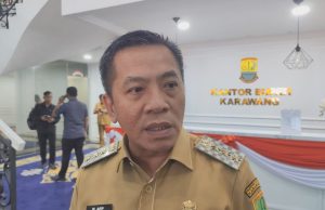 Bupati karawang ritel modern